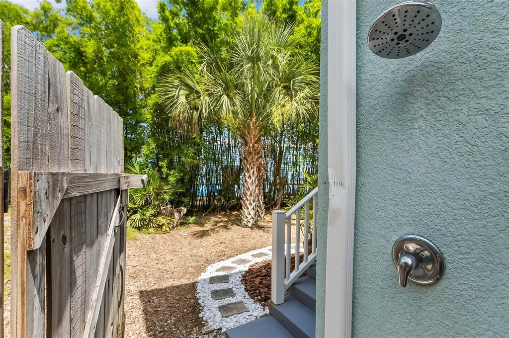 19 Bay Drive Palm Coast FL 32137