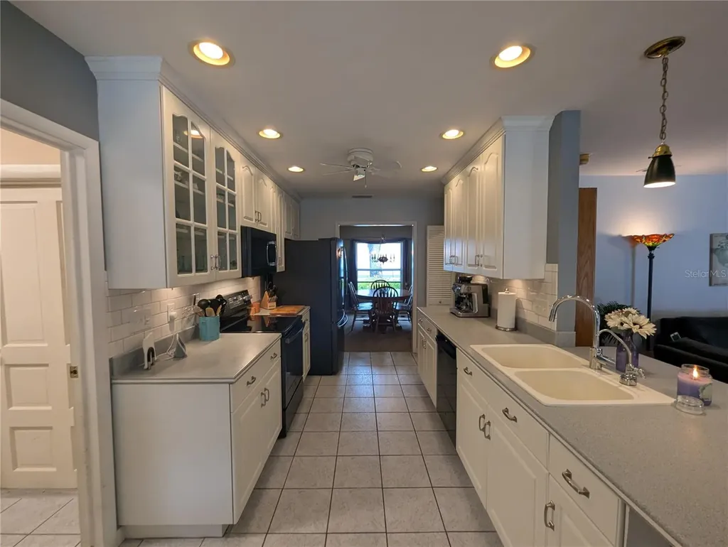 5710 S Bernie Street Tampa FL 33611