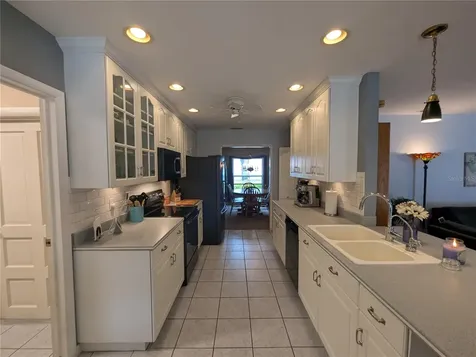 5710 S Bernie Street Tampa FL 33611
