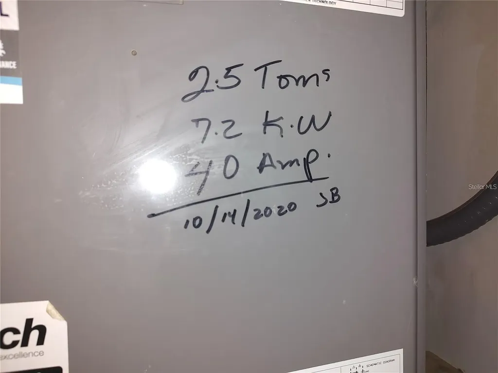 515 Leffingwell Avenue Ellenton FL 34222