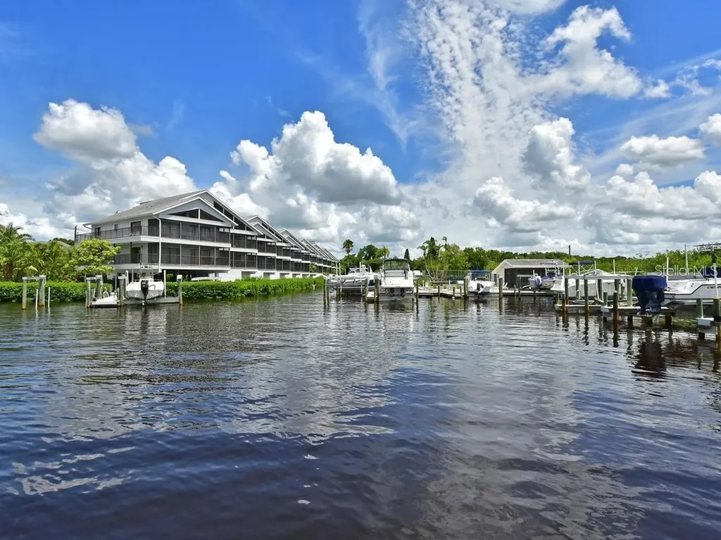 515 Leffingwell Avenue Ellenton FL 34222