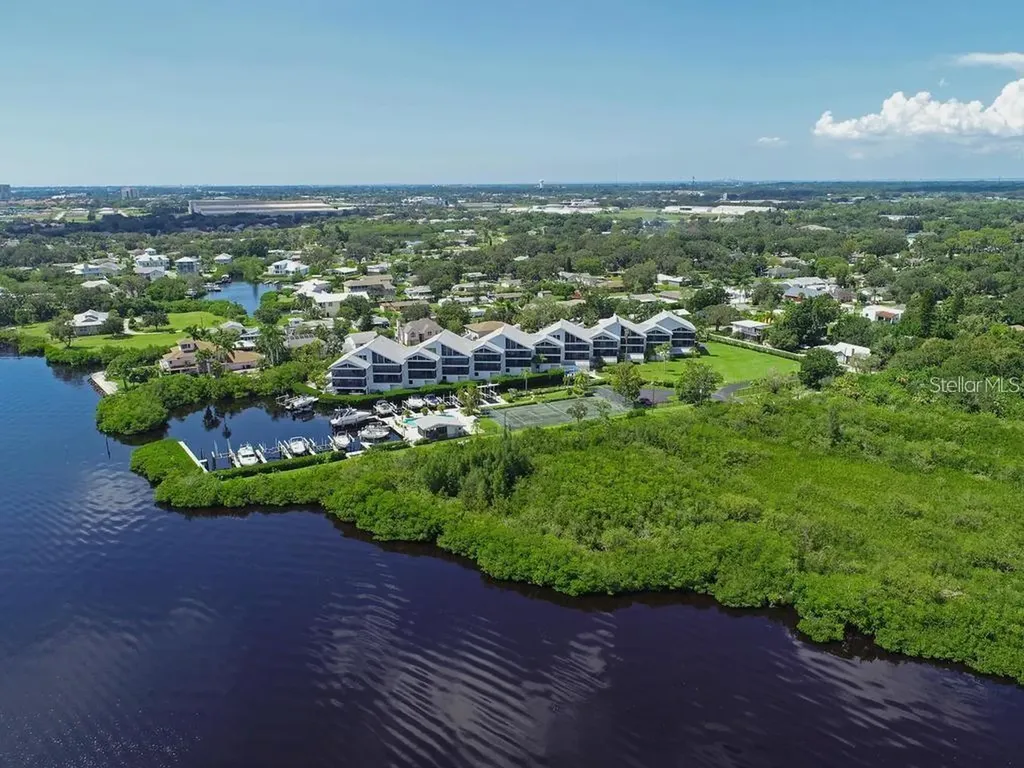 515 Leffingwell Avenue Ellenton FL 34222