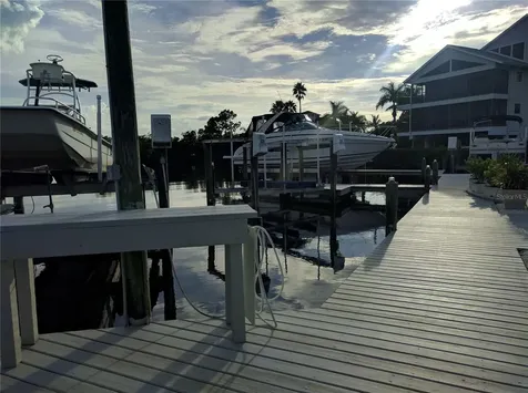 515 Leffingwell Avenue Ellenton FL 34222