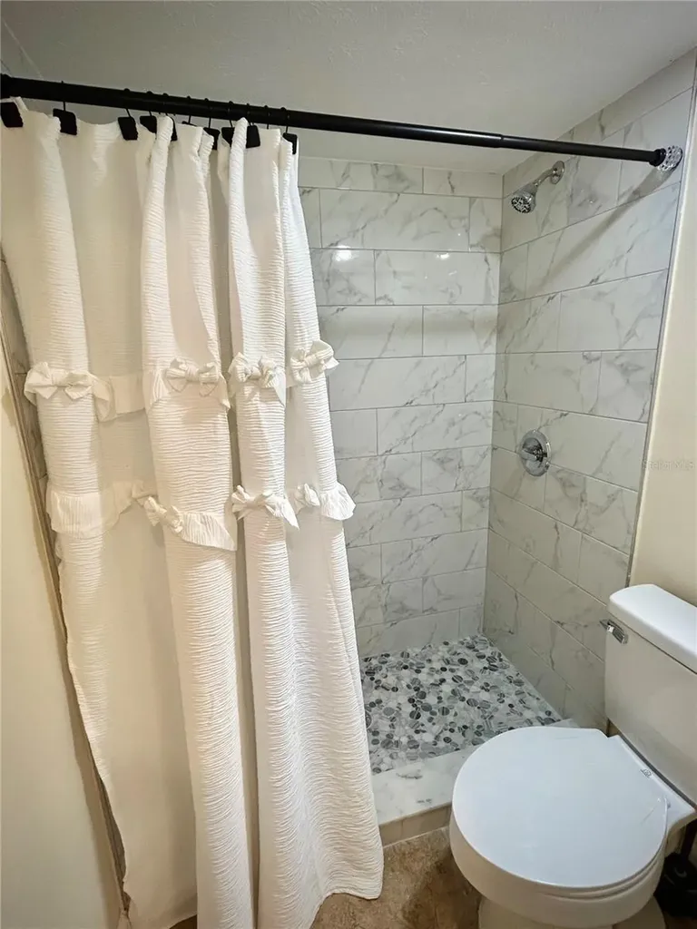 17017 Paula Lane Lutz FL 33558