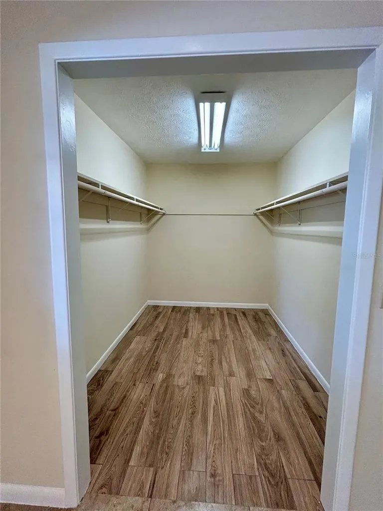 17017 Paula Lane Lutz FL 33558