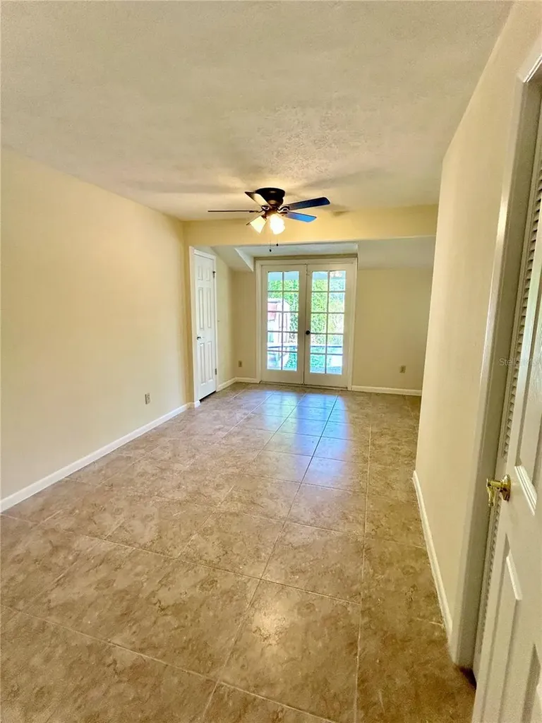 17017 Paula Lane Lutz FL 33558