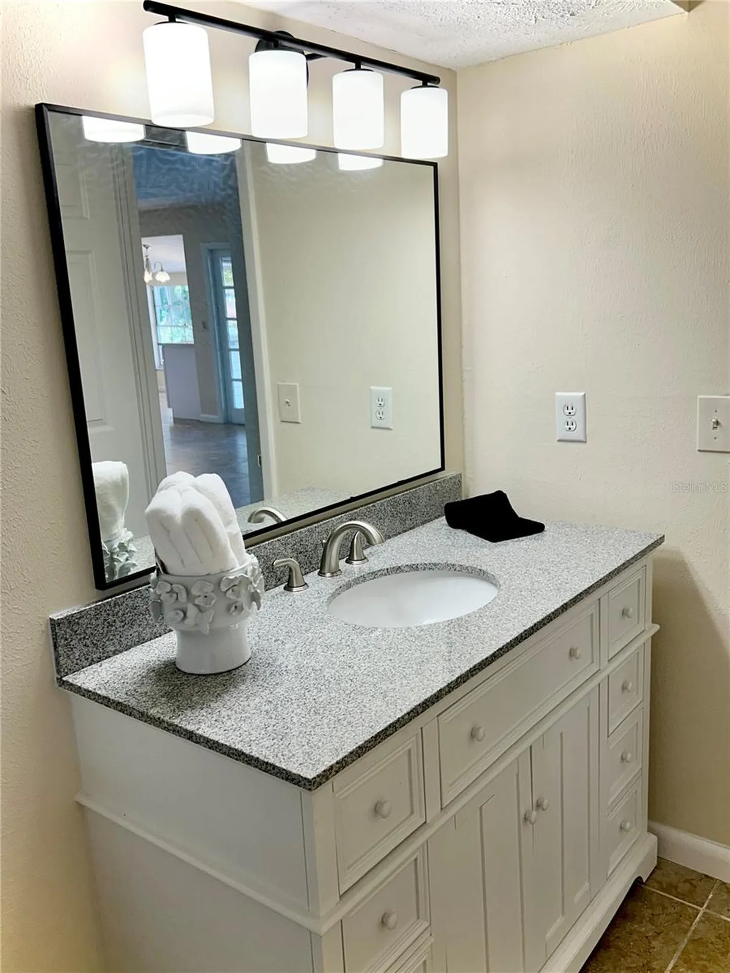 17017 Paula Lane Lutz FL 33558