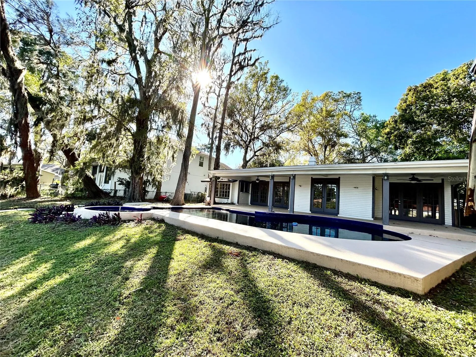 17017 Paula Lane Lutz FL 33558