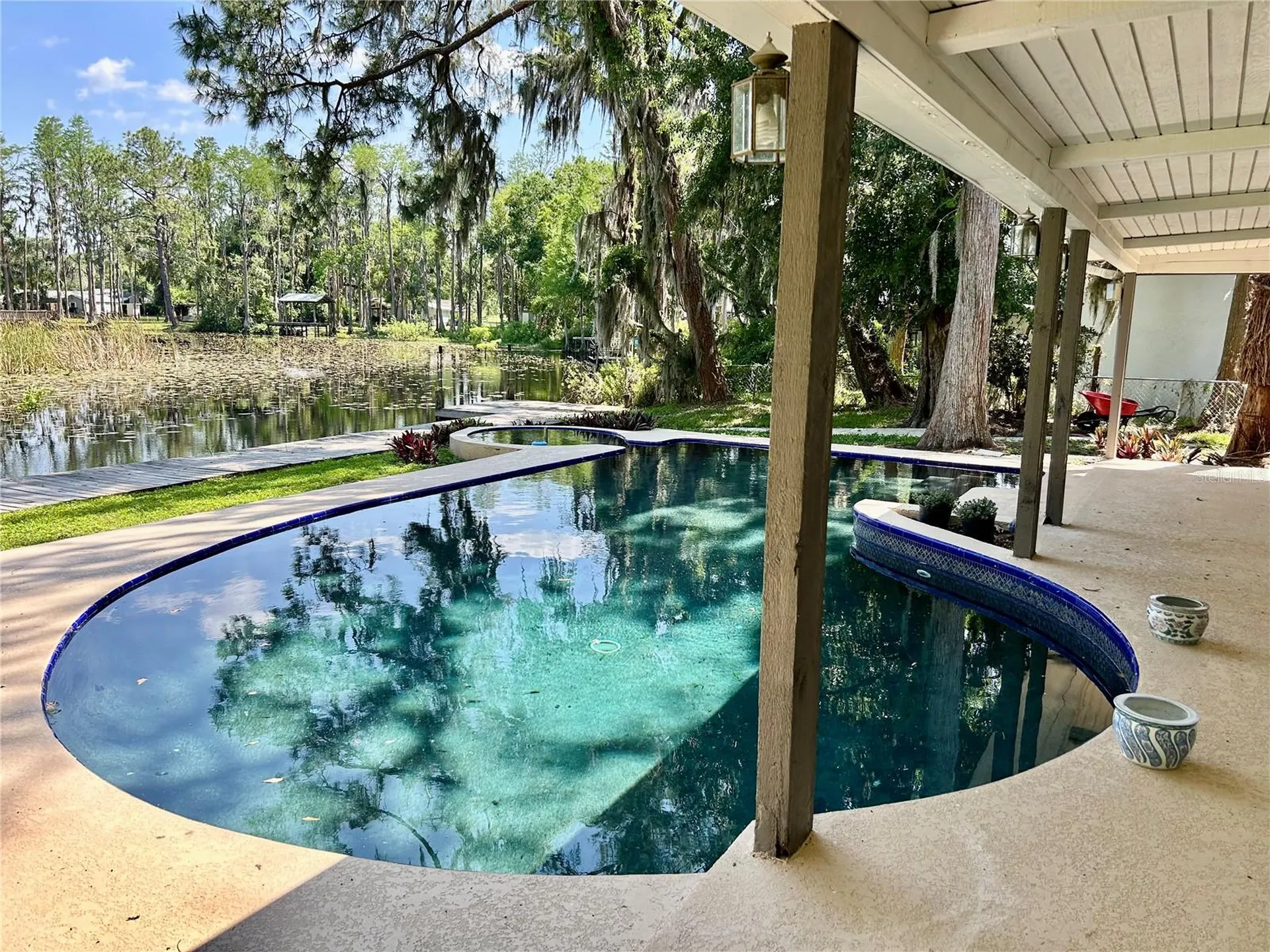 17017 Paula Lane Lutz FL 33558