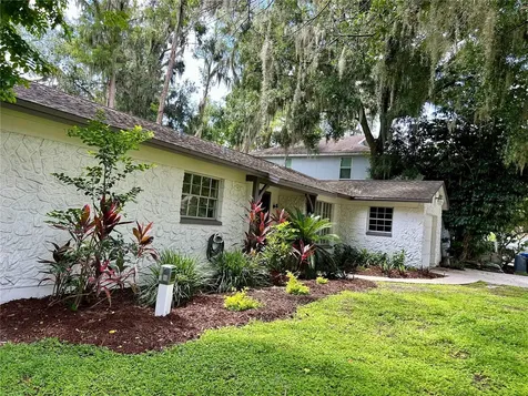 17017 Paula Lane Lutz FL 33558
