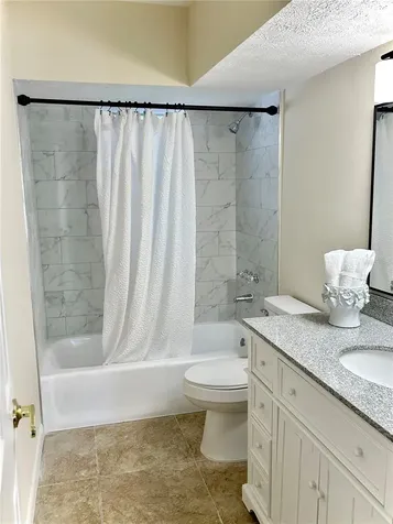 17017 Paula Lane Lutz FL 33558