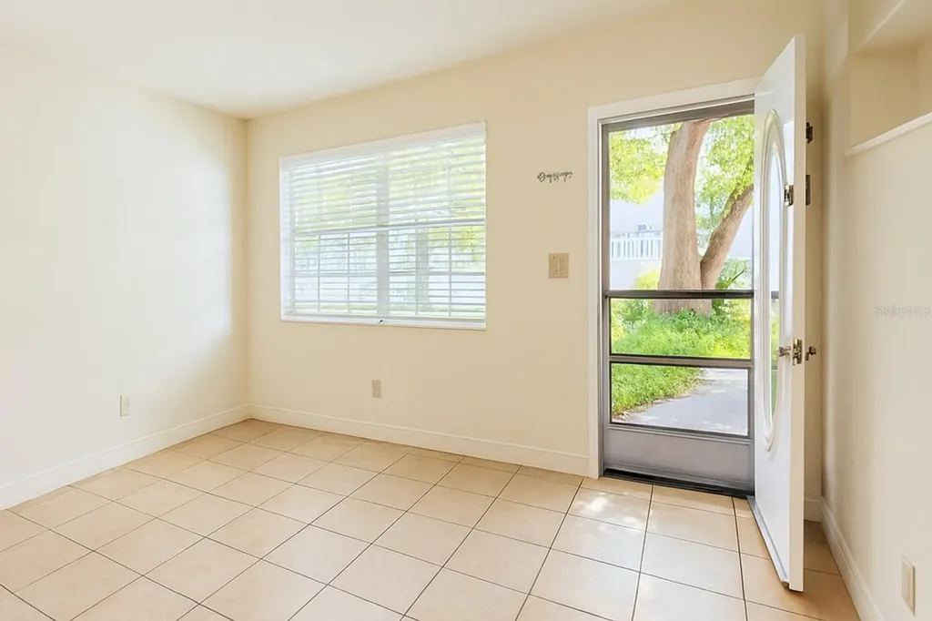 180 2nd Street SW Largo FL 33770