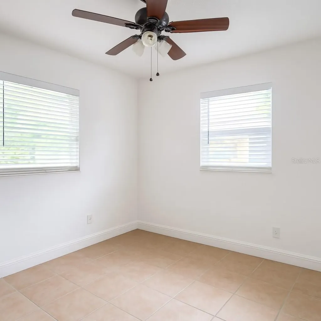 180 2nd Street SW Largo FL 33770