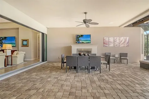 7638 Windy Hill Cove Bradenton FL 34202