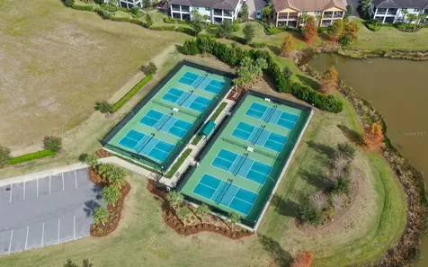 7638 Windy Hill Cove Bradenton FL 34202