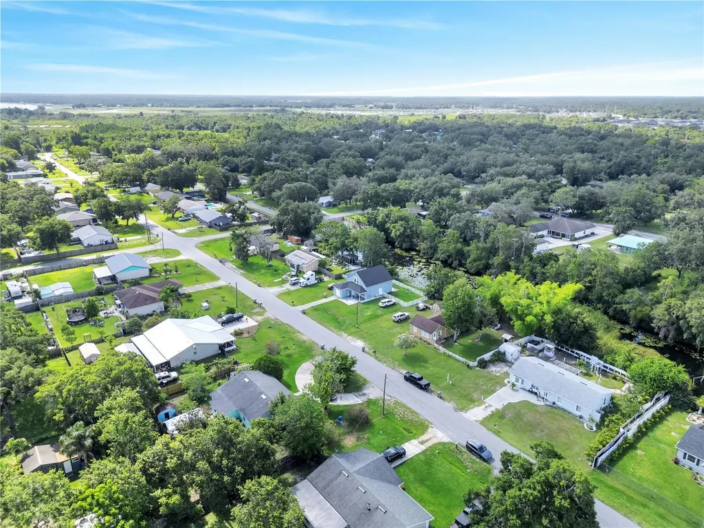 4754 Lake Shore Drive St Cloud FL 34772