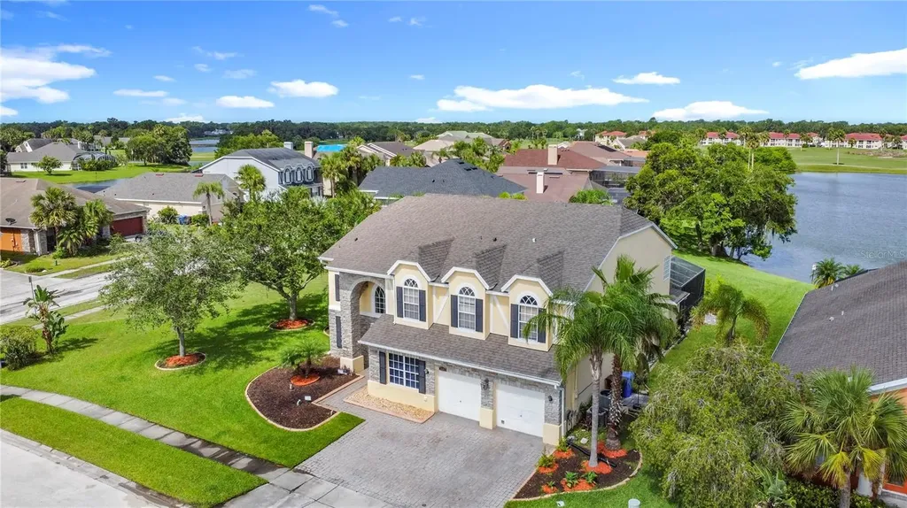 2460 The Oaks Boulevard Kissimmee FL 34746