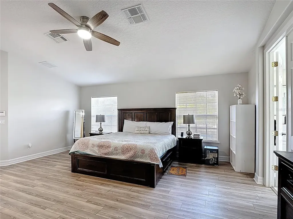 2460 The Oaks Boulevard Kissimmee FL 34746