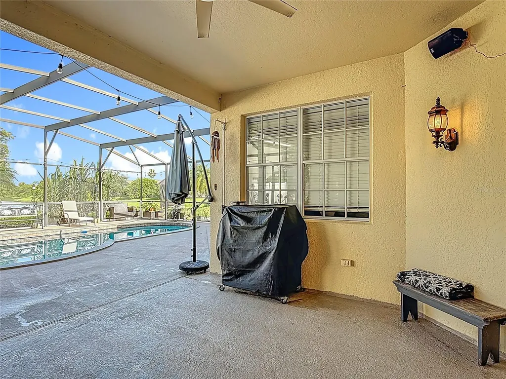 2460 The Oaks Boulevard Kissimmee FL 34746