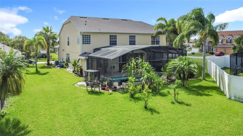 2460 The Oaks Boulevard Kissimmee FL 34746