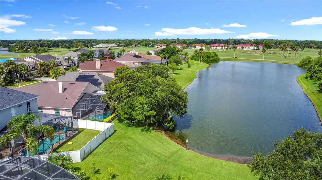 2460 The Oaks Boulevard Kissimmee FL 34746