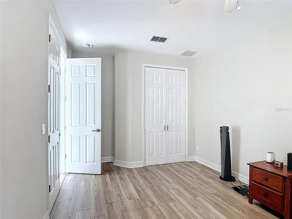 2460 The Oaks Boulevard Kissimmee FL 34746
