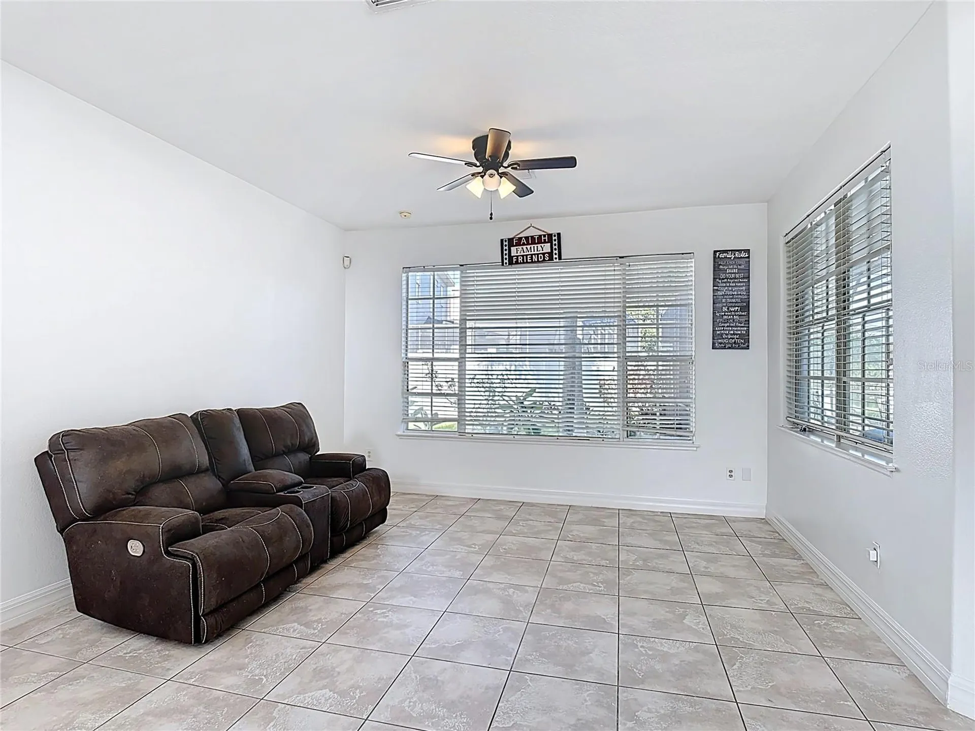 2460 The Oaks Boulevard Kissimmee FL 34746