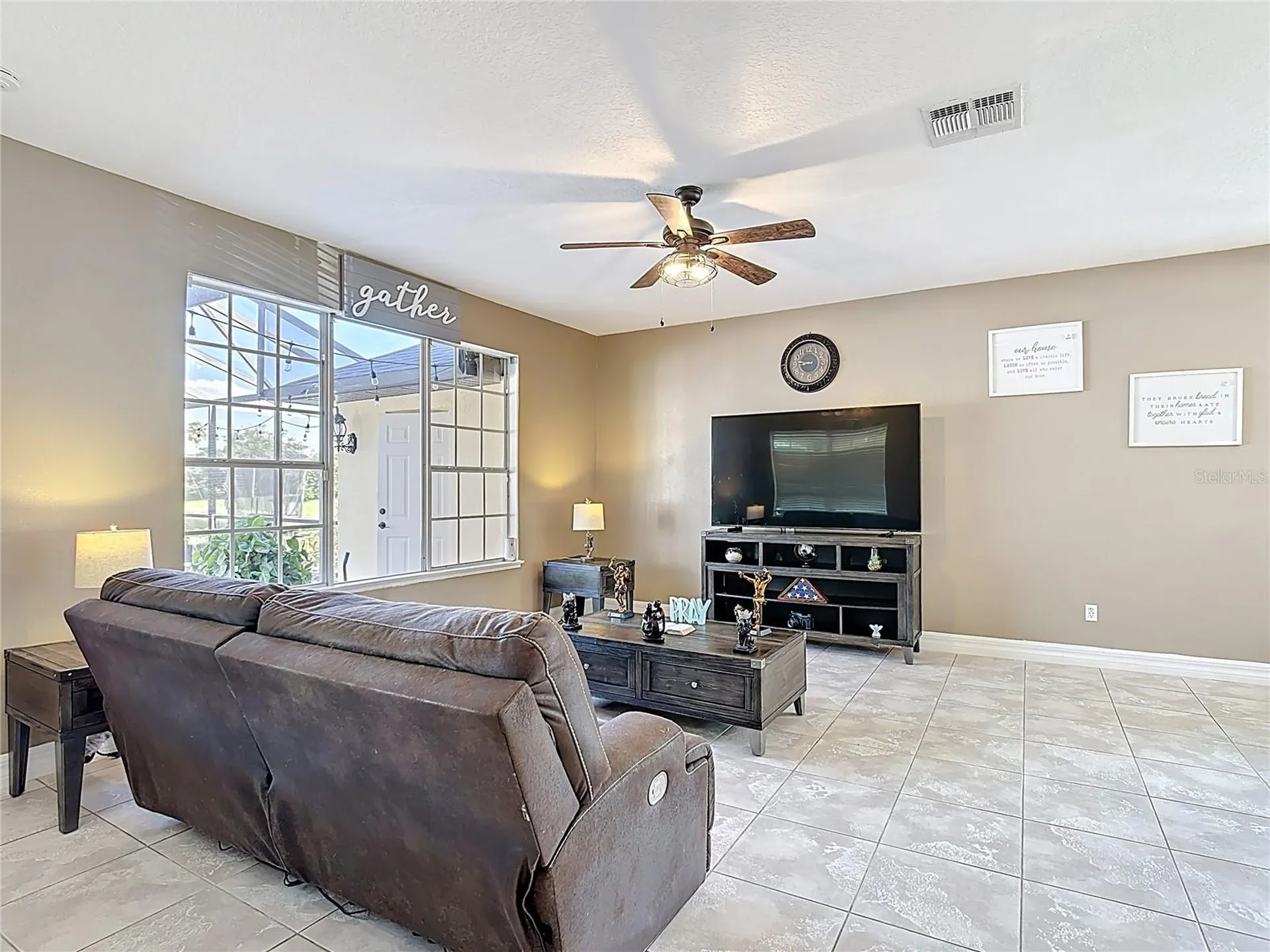 2460 The Oaks Boulevard Kissimmee FL 34746