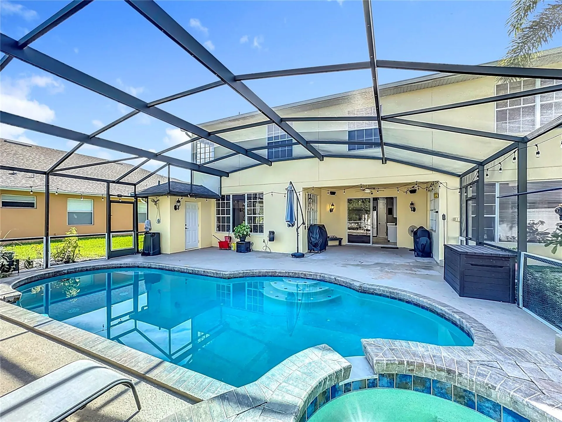 2460 The Oaks Boulevard Kissimmee FL 34746