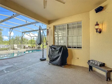 2460 The Oaks Boulevard Kissimmee FL 34746
