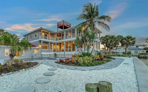 585 Gunwale Lane Longboat Key FL 34228