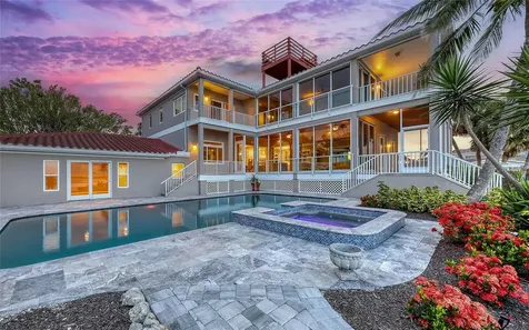 585 Gunwale Lane Longboat Key FL 34228