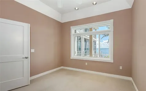 585 Gunwale Lane Longboat Key FL 34228