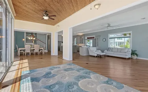 585 Gunwale Lane Longboat Key FL 34228