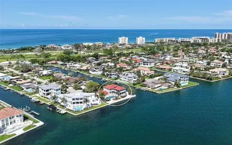 585 Gunwale Lane Longboat Key FL 34228