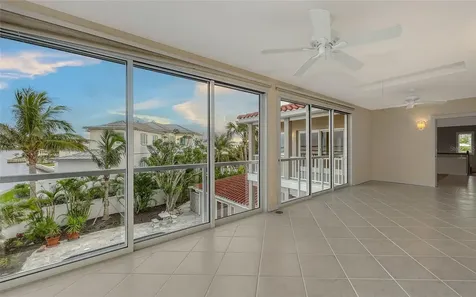 585 Gunwale Lane Longboat Key FL 34228