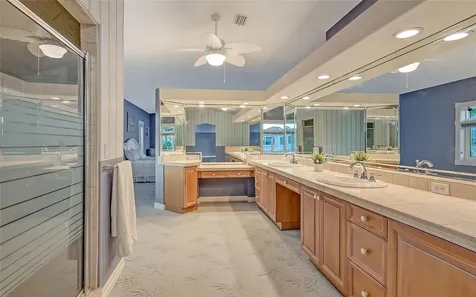 585 Gunwale Lane Longboat Key FL 34228