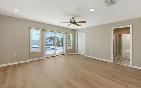 585 Gunwale Lane Longboat Key FL 34228