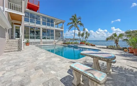 585 Gunwale Lane Longboat Key FL 34228