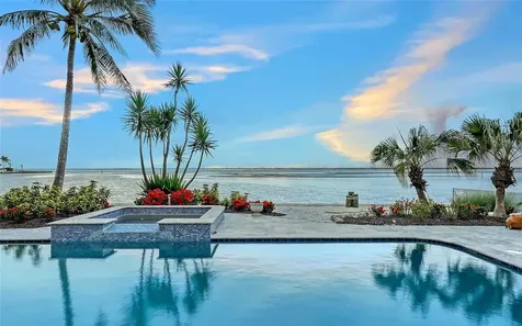 585 Gunwale Lane Longboat Key FL 34228