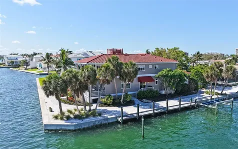 585 Gunwale Lane Longboat Key FL 34228