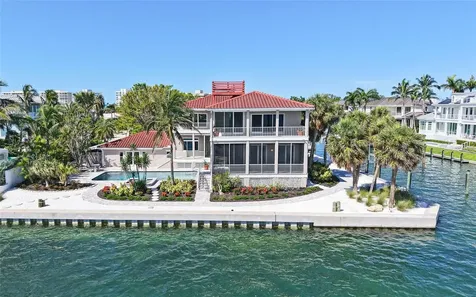 585 Gunwale Lane Longboat Key FL 34228