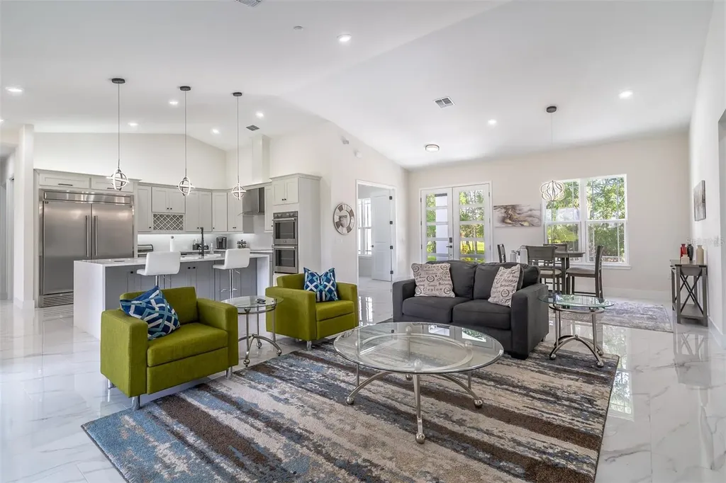 2943 Decker Avenue Orlando FL 32833