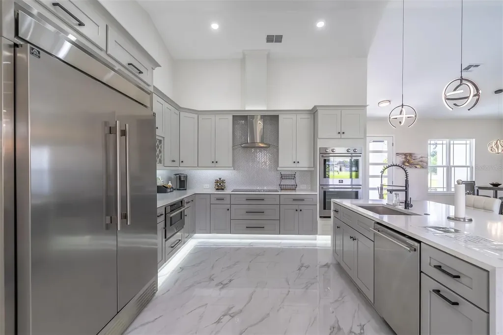 2943 Decker Avenue Orlando FL 32833