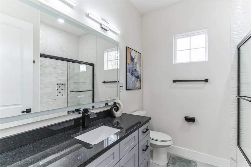 2943 Decker Avenue Orlando FL 32833