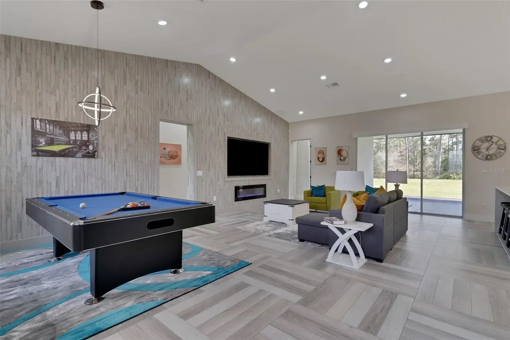 2943 Decker Avenue Orlando FL 32833