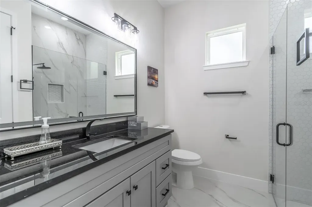 2943 Decker Avenue Orlando FL 32833