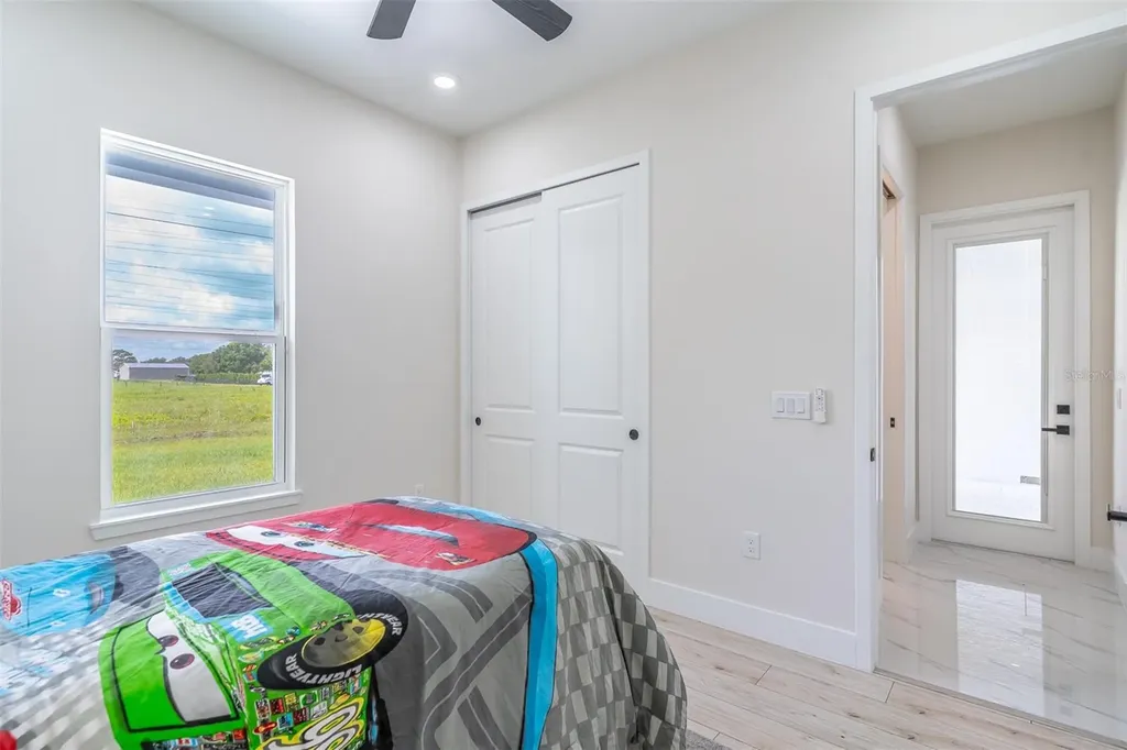 2943 Decker Avenue Orlando FL 32833