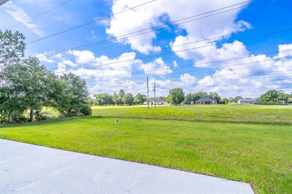 2943 Decker Avenue Orlando FL 32833