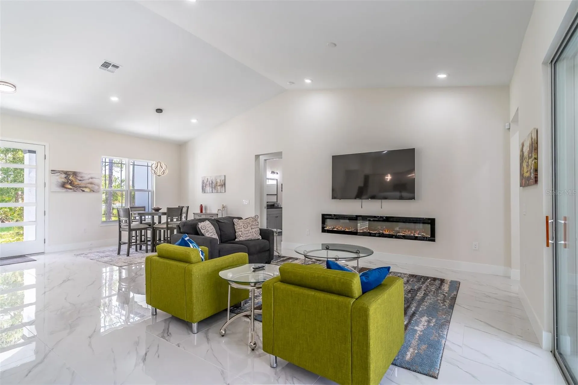 2943 Decker Avenue Orlando FL 32833